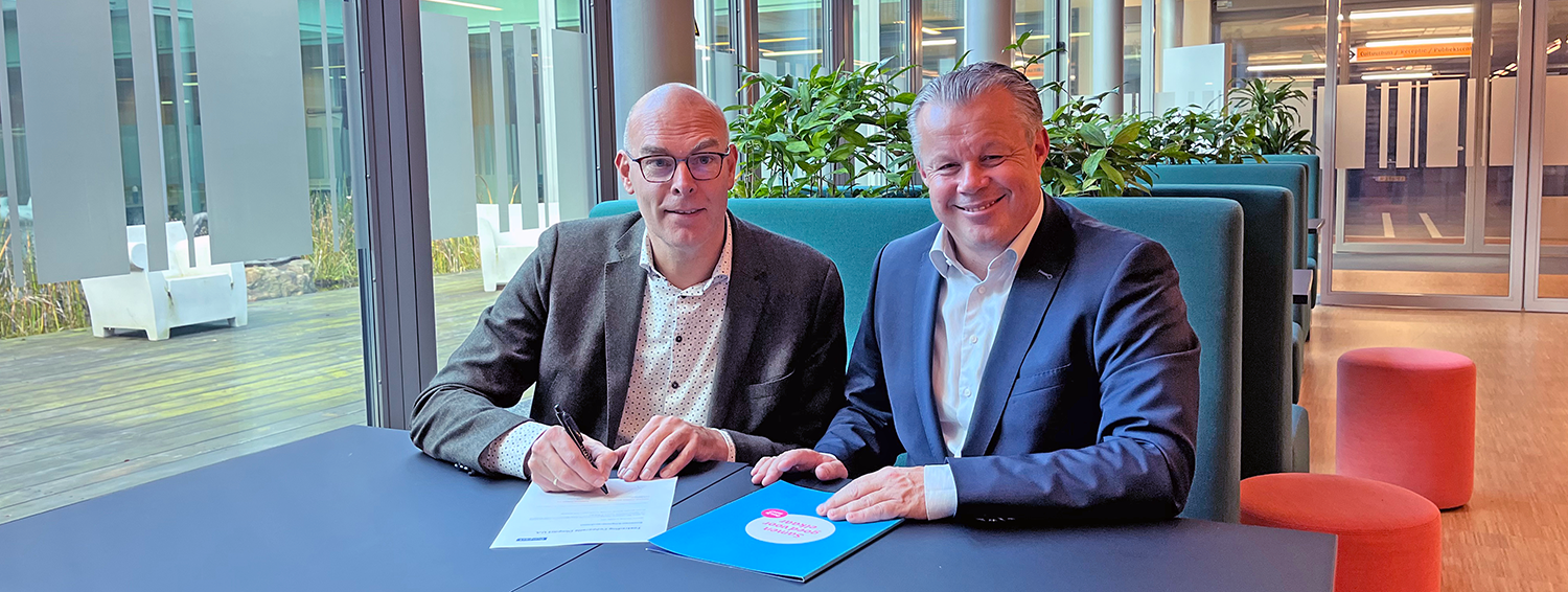 Ondertekening overeenkomst Utrechtse Heuvelrug nieuwe lidgemeente Dimpact